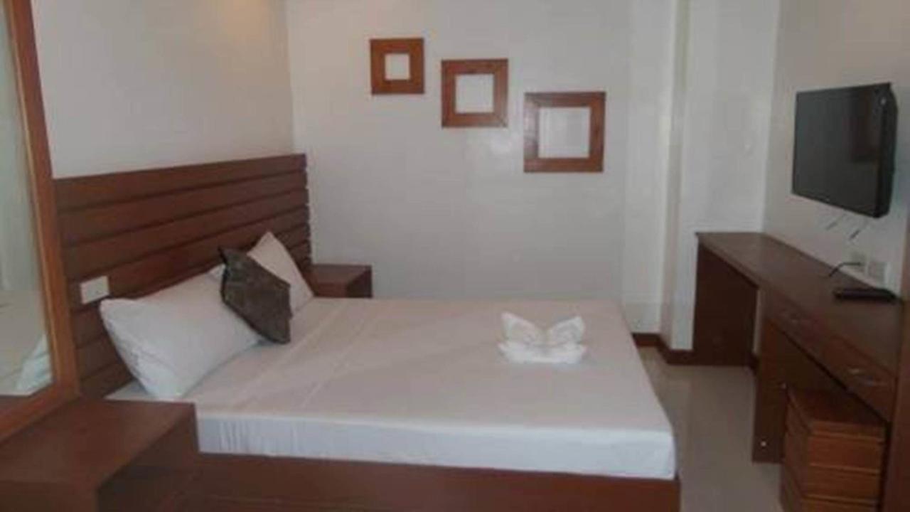 อบอซซา รีสอร์ต บอราเคย์ Hotel Balabag  ภายนอก รูปภาพ