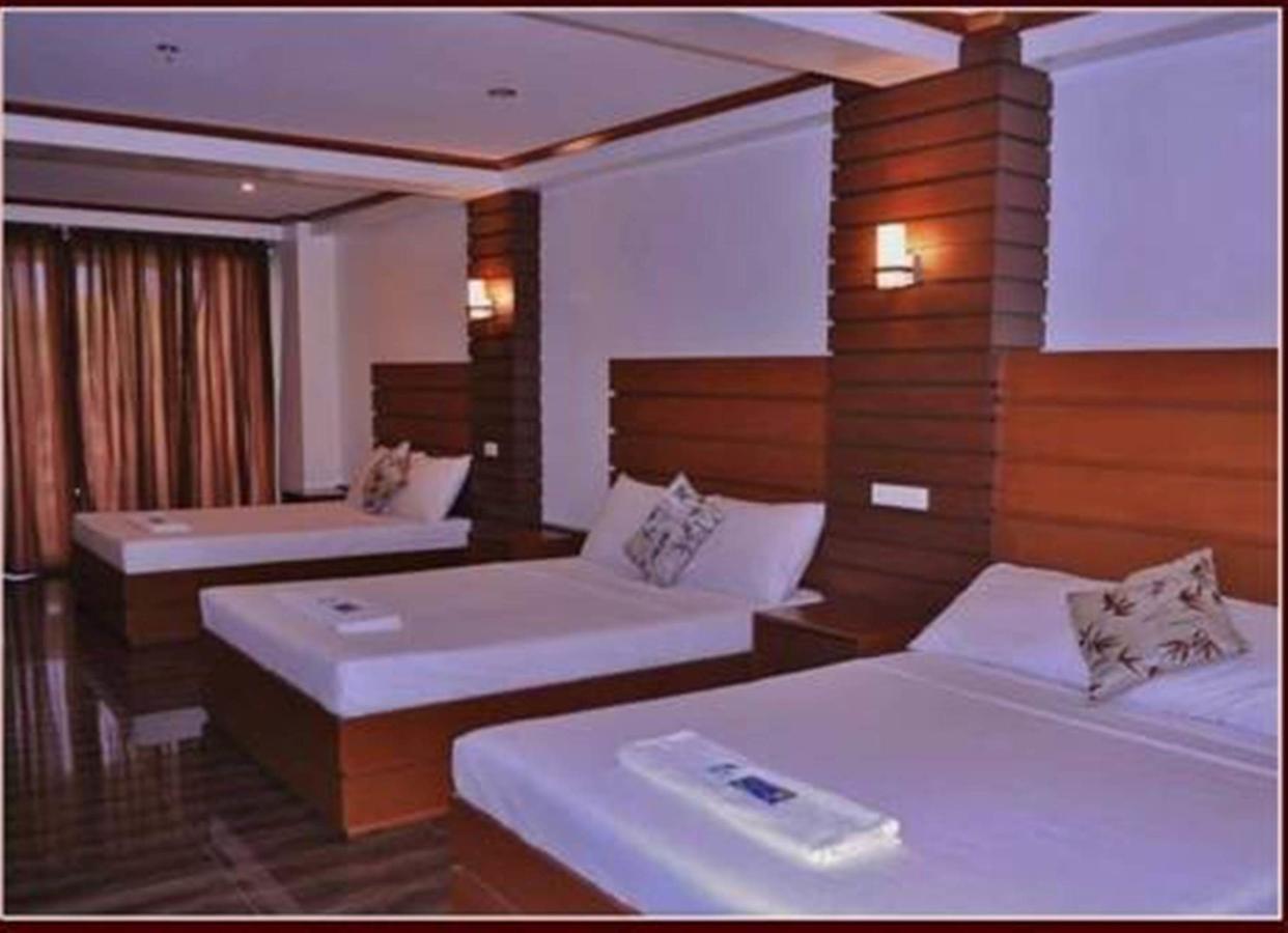 อบอซซา รีสอร์ต บอราเคย์ Hotel Balabag  ภายนอก รูปภาพ