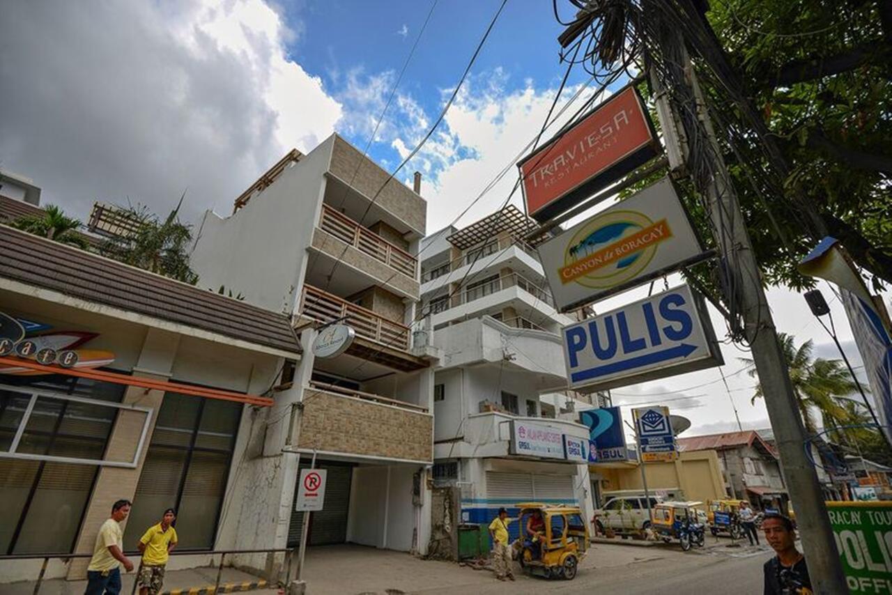 อบอซซา รีสอร์ต บอราเคย์ Hotel Balabag  ภายนอก รูปภาพ