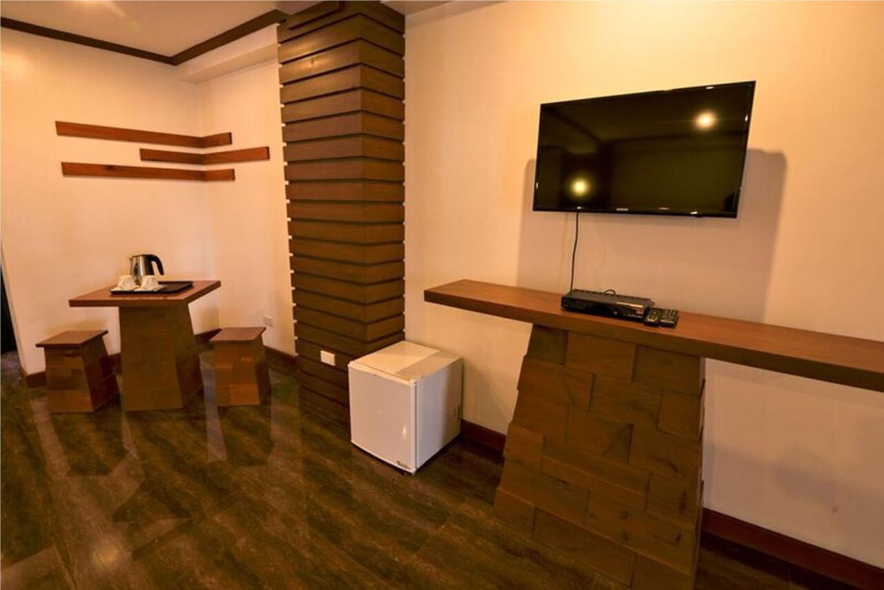 อบอซซา รีสอร์ต บอราเคย์ Hotel Balabag  ภายนอก รูปภาพ