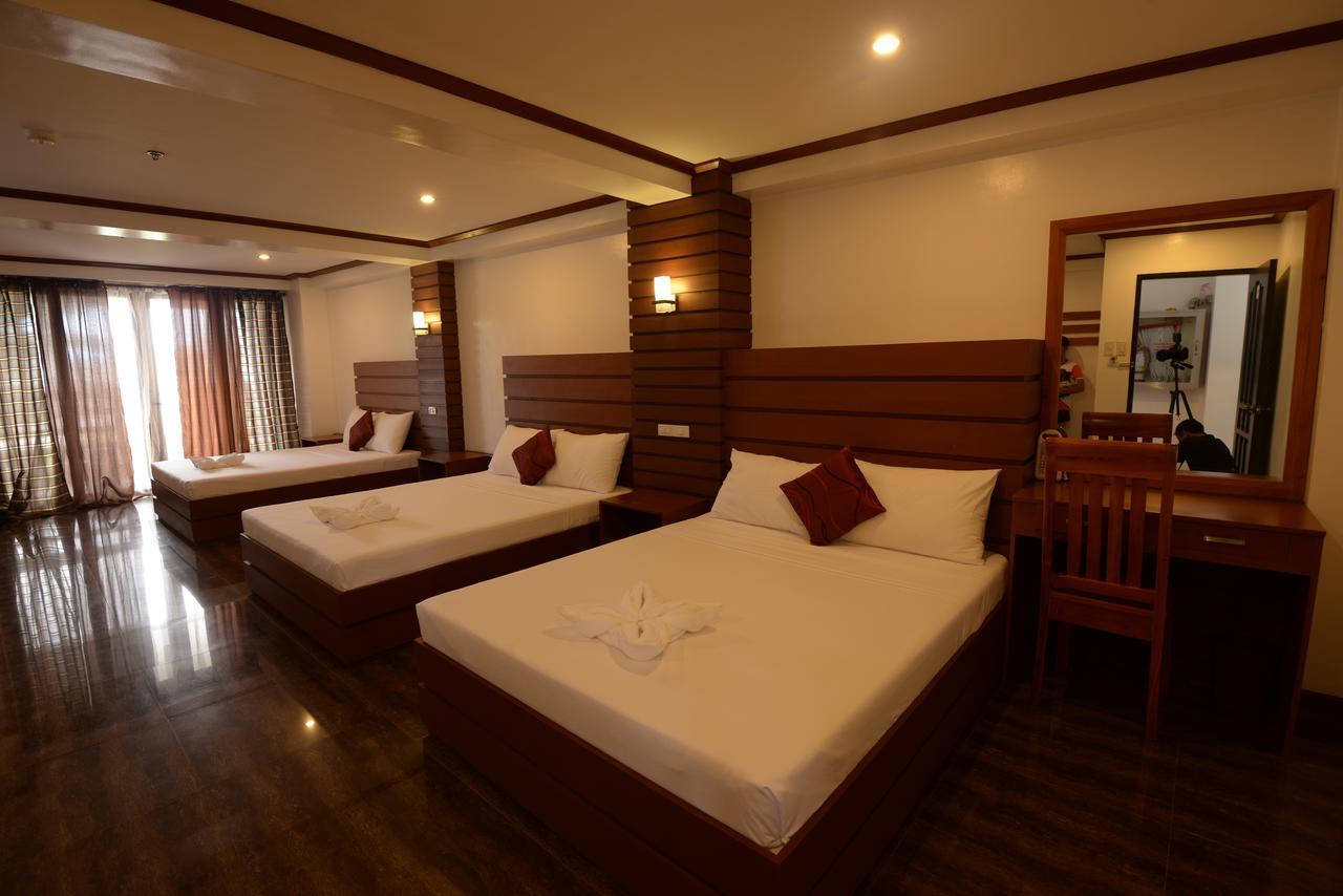 อบอซซา รีสอร์ต บอราเคย์ Hotel Balabag  ภายนอก รูปภาพ
